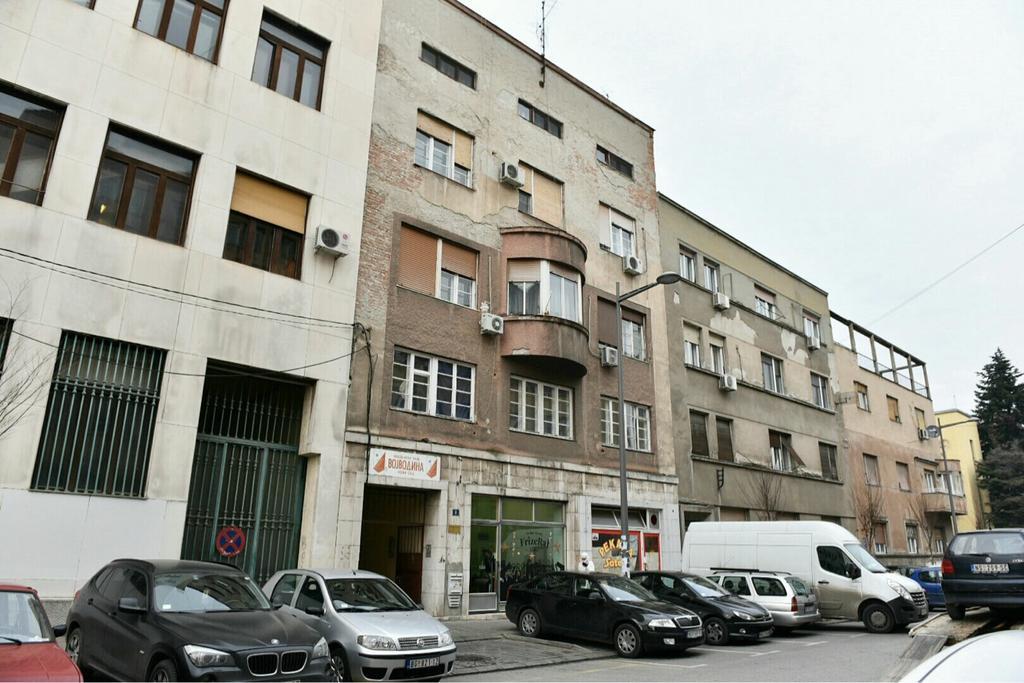 Bojan Central Apartment Novi Sad Dış mekan fotoğraf